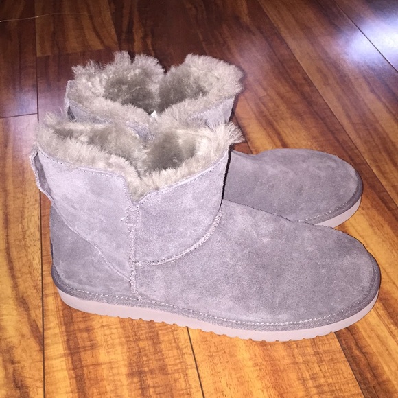 KoolaBurra by Uggs size 10 Grey Iike new - Picture 1 of 6
